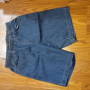 Daniel Jacob Husky blue jean shorts - Boys size 12H - great condition!